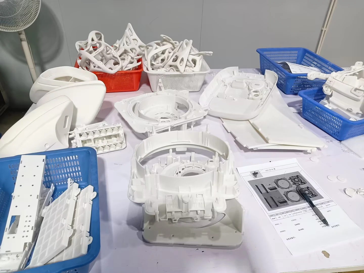 The Ultimate Guide to the World&rsquo;s Extreme Plastics